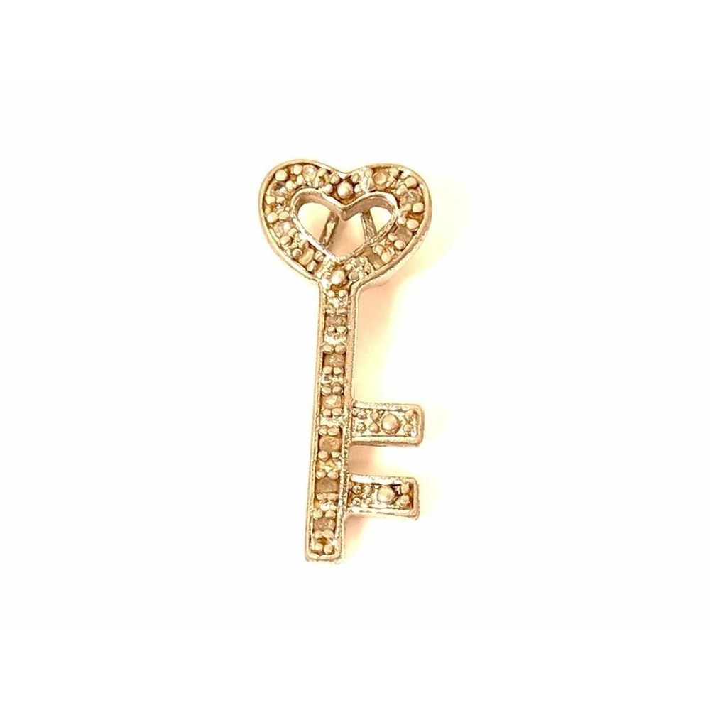 Antique Style Heart Key Sterling‎ Silver Clear stone Necklace Pendant